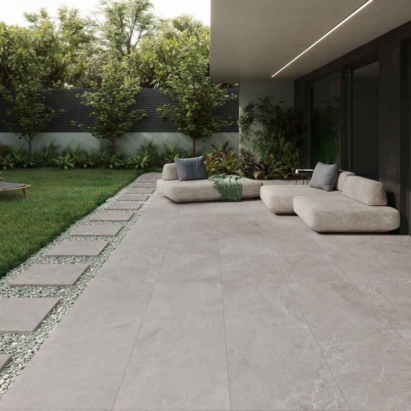 Lithos 60х60, 60x120 и 100x100 см. - Keratile външна тераса с матиран гранитогрес в светъл пясъчен нюанс за онлайн магазин KERANOVA