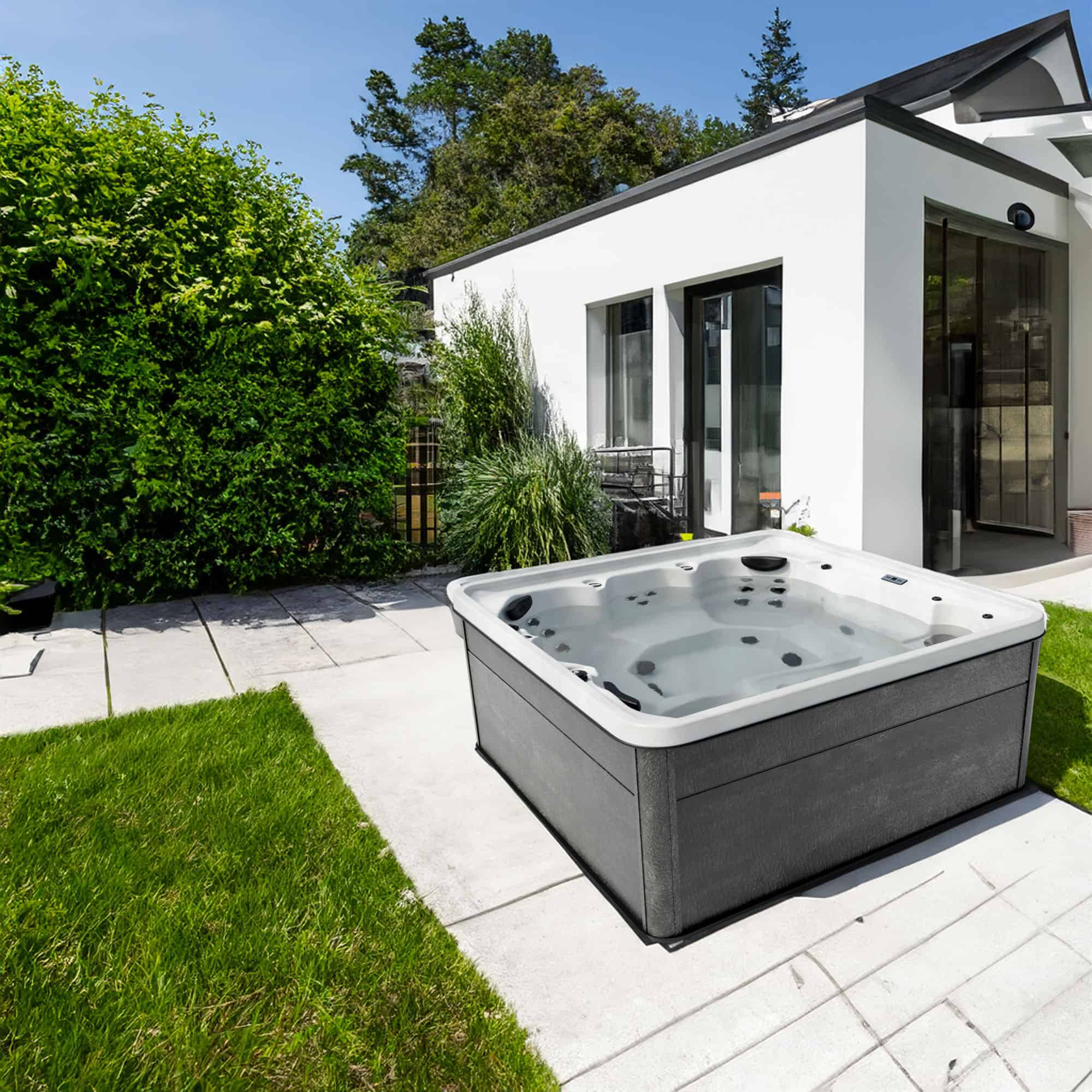 Lunar 215x215 см. джакузи Prestige за градина с 1 хидромасажна помпа и 20 джета - онлайн магазин KERANOVA