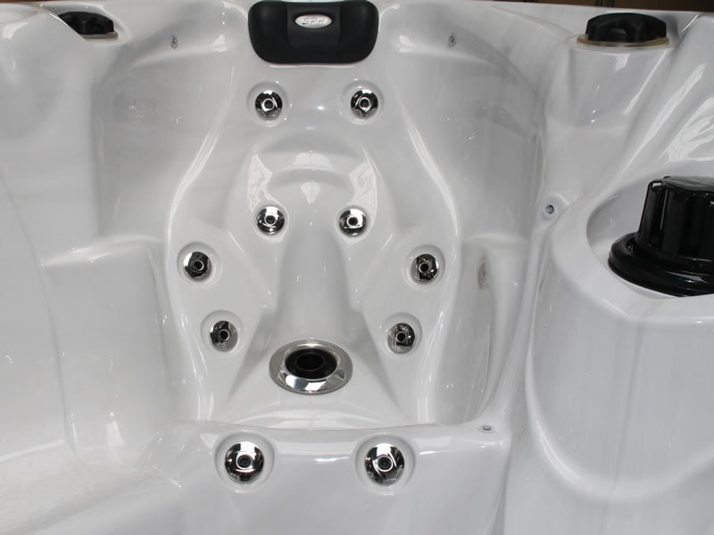 Pleasure 215x200 см. хидромасажна вана 4 седящи места, 1 лежак, 48 хидро дюзи, 8 въздушни дюзи — онлайн магазин KERANOVA