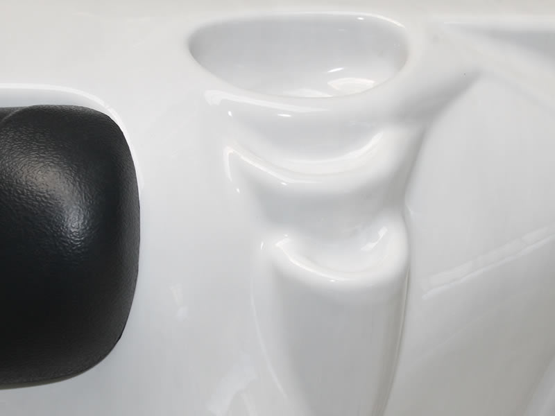 Pleasure 215x200 см. бяла хидромасажна вана с облегалка и вградено стъпало, онлайн магазин за обзавеждане за бани KERANOVA