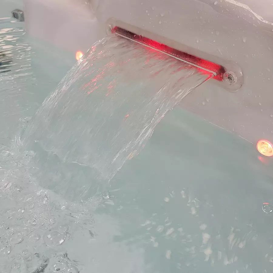 Dream 230x230 см. луксозно шестместно джакузи с каскада и LED осветление, оборудване Balboa – KERANOVA онлайн магазин