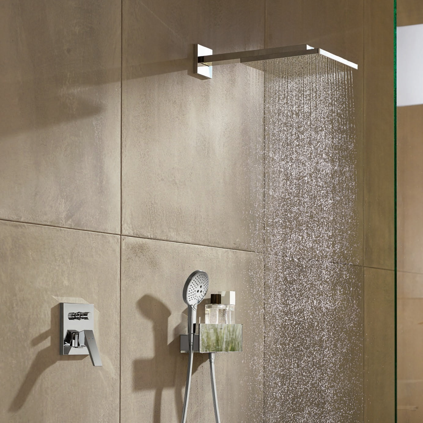 Промо комплект Raindance HansGrohe - душ система Raindance E300 300x300 хром, ръчен душ Select E120 и вграден смесител за баня KERANOVA