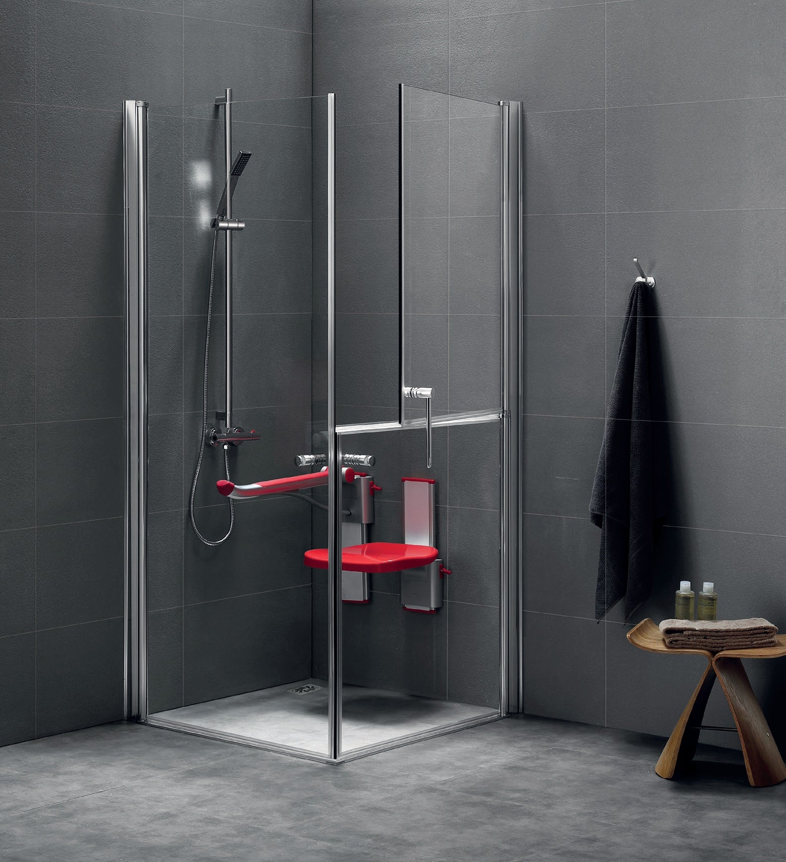 Saloon S1S - 90х90 см. - за хора в неравностойно положение, луксозна душ кабина 6 мм закалено стъкло, облегалка и сгъваемо седало, онлайн магазин KERANOVA