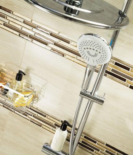 Баня Venatello 30x75 - Tubadzin: луксозни полски баня плочки в онлайн магазин KERANOVA, бежови панели и декоративни ленти около душа